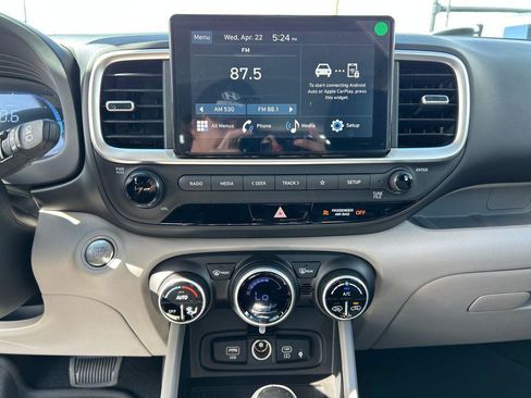 New 2026 Hyundai Venue SEL FWD image 21