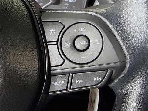 Certified 2025 Toyota Corolla LE image 13