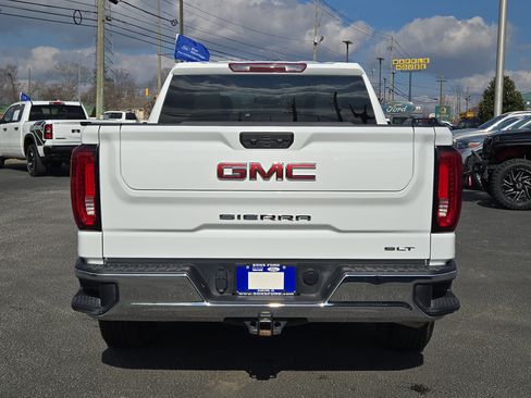 Used 2025 GMC Sierra 1500 SLT image 8