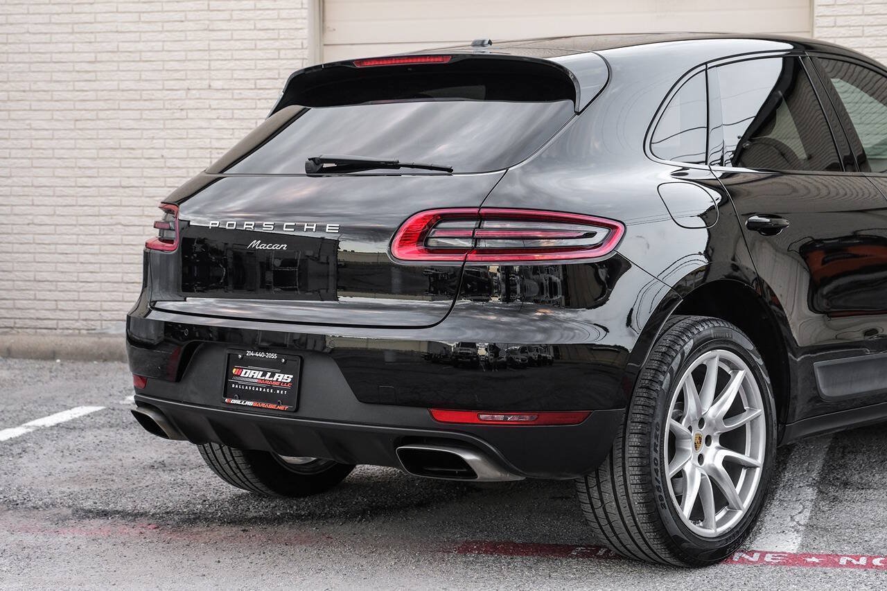 Used 2018 Porsche Macan w/ Premium Package Plus AWD/4WD image 9