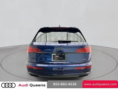 Certified 2023 Audi Q5 2.0T Prestige w/ Prestige Package AWD/4WD image 3