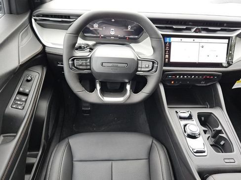 New 2026 Jeep Cherokee Limited AWD/4WD image 12