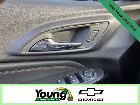 New 2026 Chevrolet Trax RS w/ Sunroof Package image 20