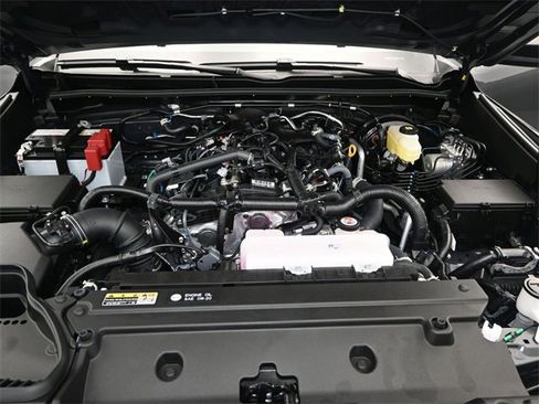 New 2026 Toyota 4Runner SR5 image 17