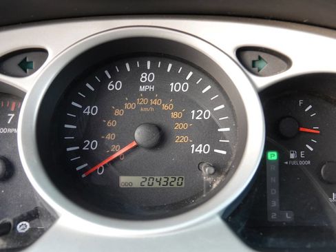 Used 2005 Toyota Highlander Limited AWD/4WD image 82