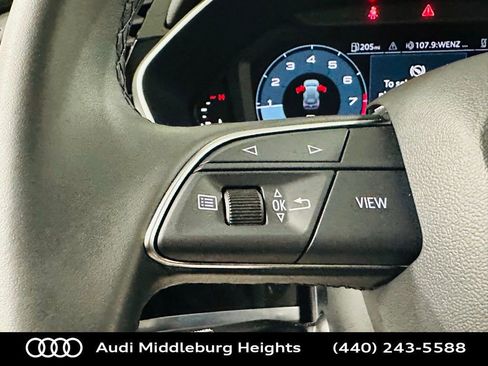 Certified 2025 Audi Q3 2.0T Premium w/ Convenience Package image 19