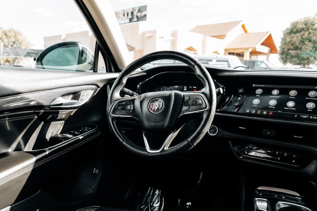 Used 2021 Buick Envision Essence w/ Sport Touring Package FWD image 23