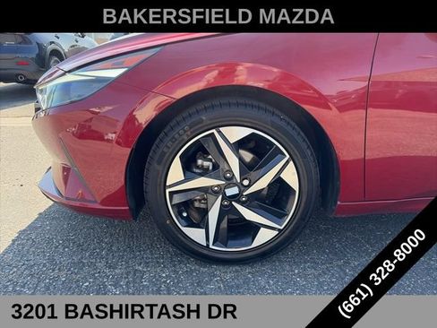 Used 2023 Hyundai Elantra SEL w/ Convenience Package FWD image 12