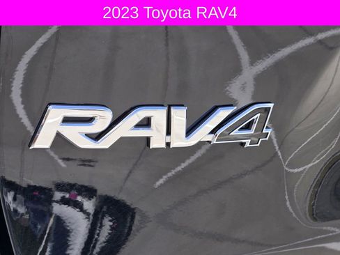 Used 2023 Toyota RAV4 XLE image 10