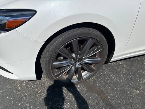 Used 2021 MAZDA MAZDA6 Touring FWD image 3