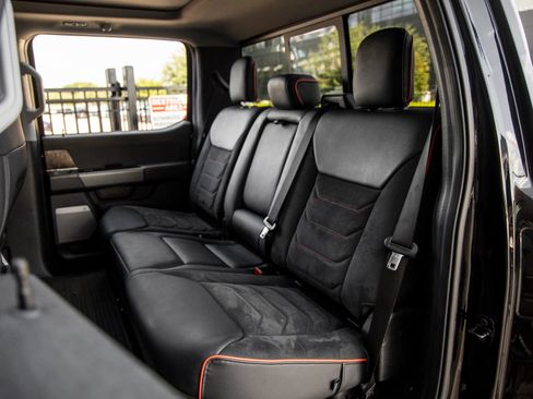 Used 2024 Ford F250 Lariat w/ Lariat Ultimate Package AWD/4WD image 35