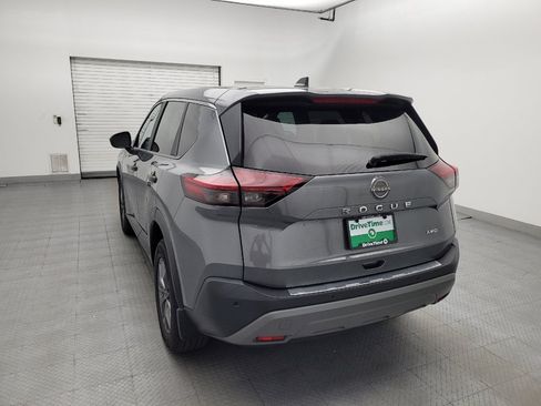 Used 2023 Nissan Rogue S AWD/4WD image 6
