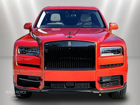 Used 2022 Rolls-Royce Cullinan Black Badge w/ Dark Exterior Package AWD/4WD image 3