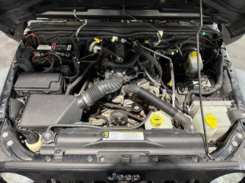 Used 2007 Jeep Wrangler X AWD/4WD image 9