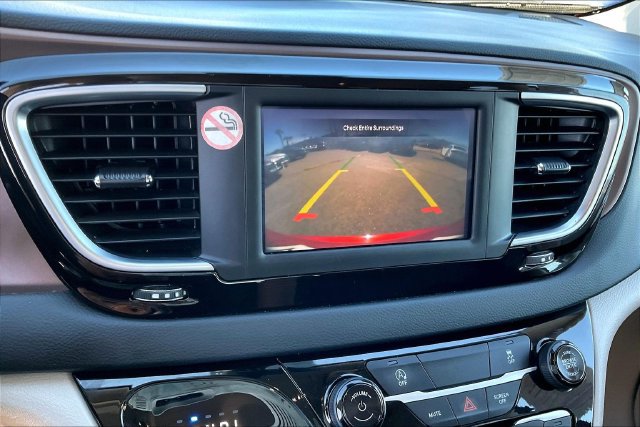 Used 2023 Chrysler Voyager LX FWD image 21