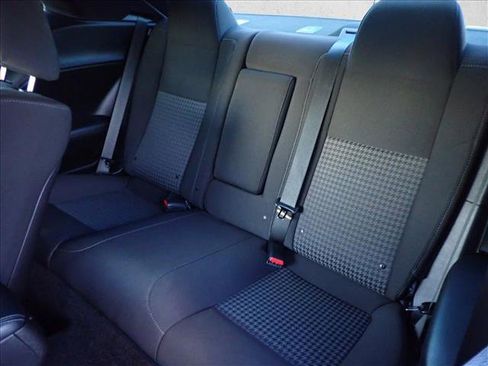 Used 2021 Dodge Challenger R/T w/ Blacktop Package image 8