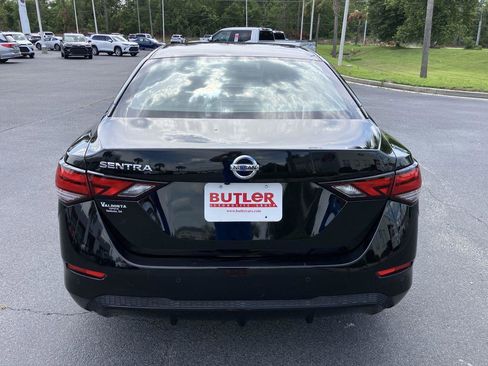 Used 2021 Nissan Sentra S FWD image 4