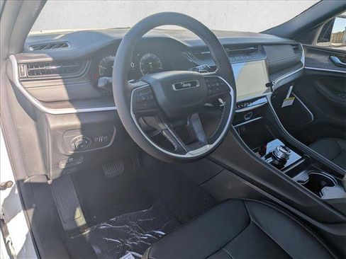 New 2026 Jeep Grand Cherokee L Limited AWD/4WD image 3