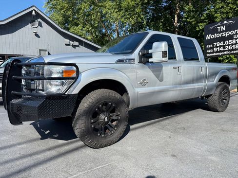 Used 2014 Ford F250 Lariat w/ Lariat Interior Package image 36