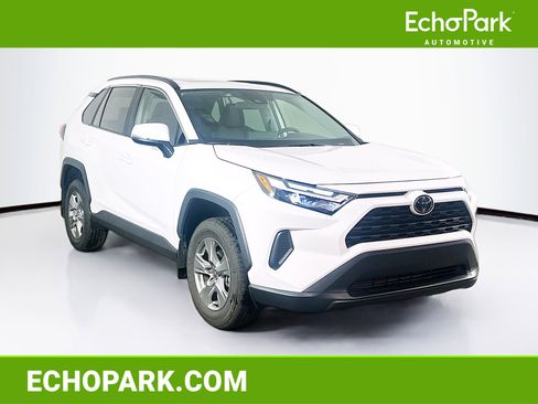 Used 2025 Toyota RAV4 XLE w/ Convenience Package FWD image 1
