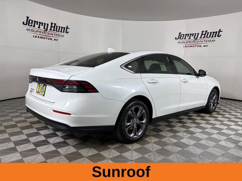 Used 2024 Honda Accord EX image 6