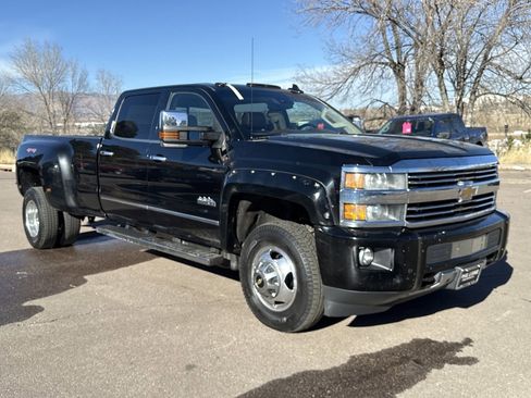 Used 2015 Chevrolet Silverado 3500 High Country image 1