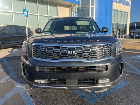 Used 2021 Kia Telluride SX w/ SX Prestige Package image 3