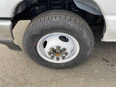 New 2026 Ford E-350 and Econoline 350 Super Duty w/ Power Equipment Group image 19