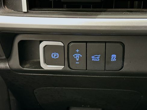 Used 2025 Hyundai Santa Fe SEL AWD/4WD image 17