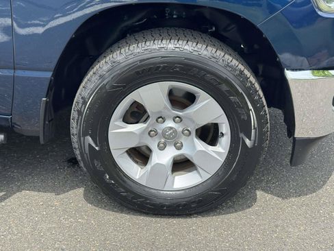 Used 2023 RAM 1500 Big Horn AWD/4WD image 6