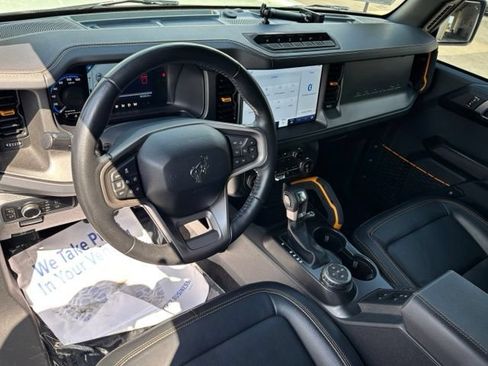 Used 2024 Ford Bronco Badlands AWD/4WD image 15