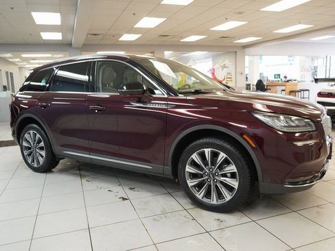 Used 2020 Lincoln Corsair Reserve w/ Elements Package image 16