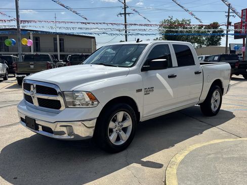 Used 2021 RAM 1500 Tradesman w/ Tradesman SXT Package RWD image 3
