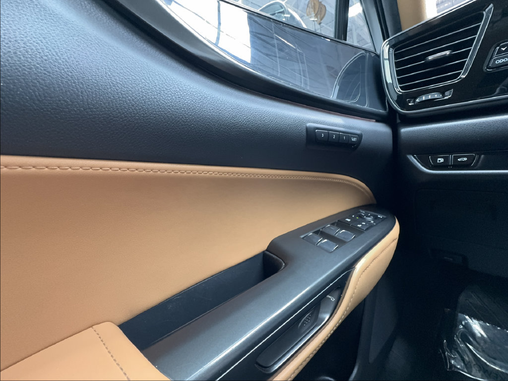Used 2025 Lexus NX 250 FWD w/ Towing Package (2000 Lbs) image 47