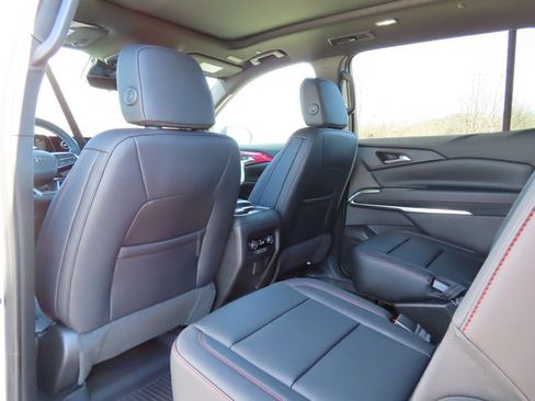 New 2026 Chevrolet Traverse Z71 image 22