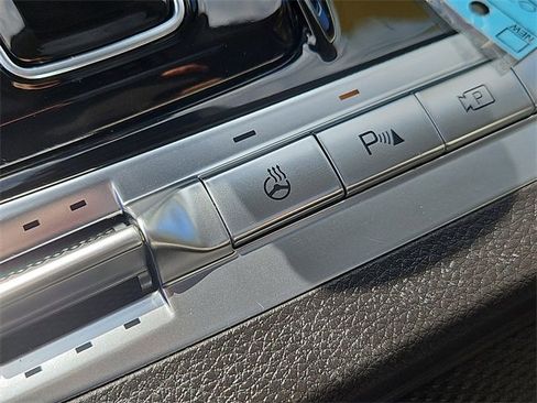 Certified 2024 Kia Carnival SX Prestige image 22