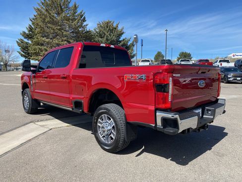 Used 2024 Ford F250 Lariat w/ FX4 Off-Road Package image 28
