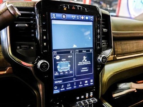 Used 2022 RAM 2500 Limited image 25