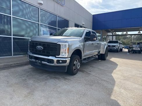 Used 2024 Ford F350 XL image 4