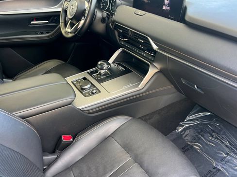 Certified 2025 MAZDA CX-90 3.3 Turbo w/ Preferred Package AWD/4WD image 19