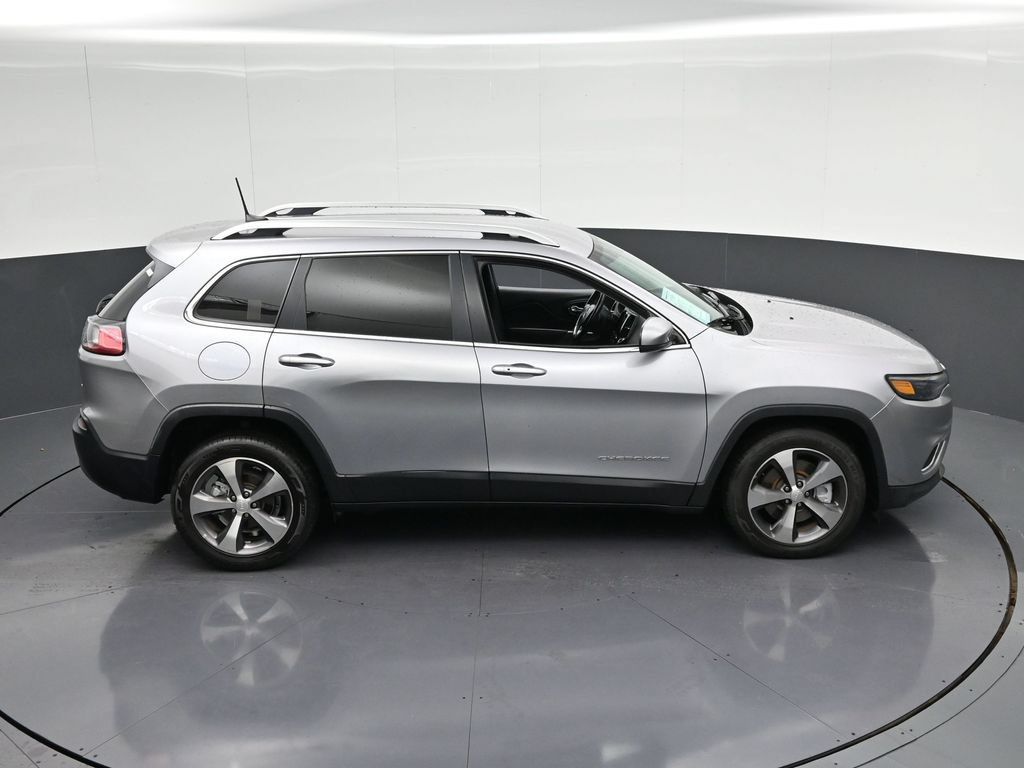 Used 2020 Jeep Cherokee Limited FWD image 23
