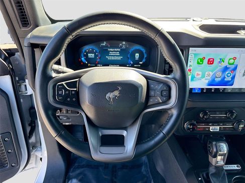 Used 2025 Ford Bronco Big Bend image 11