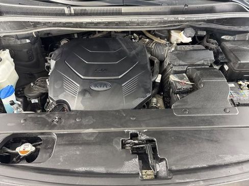 Certified 2020 Kia Sedona EX image 32