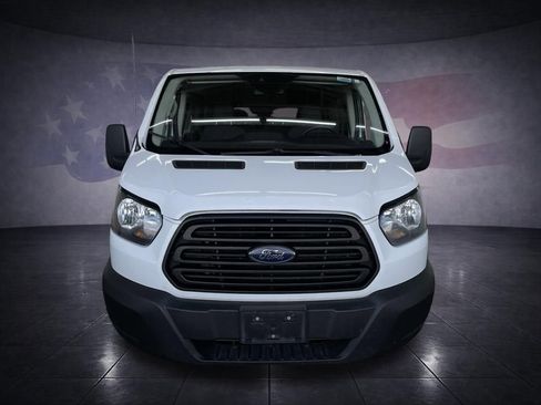 Used 2019 Ford Transit 150 XL image 8