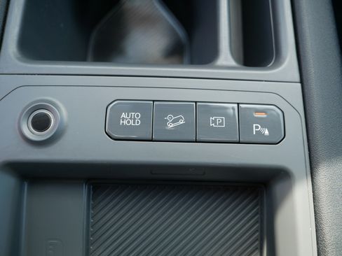 Used 2024 Kia EV9 Wind AWD/4WD image 31