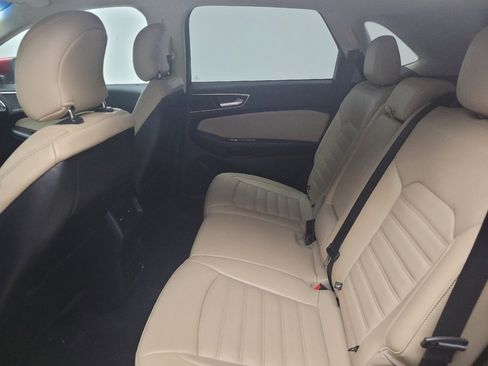 Used 2016 Ford Edge SEL w/ Equipment Group 201A FWD image 18
