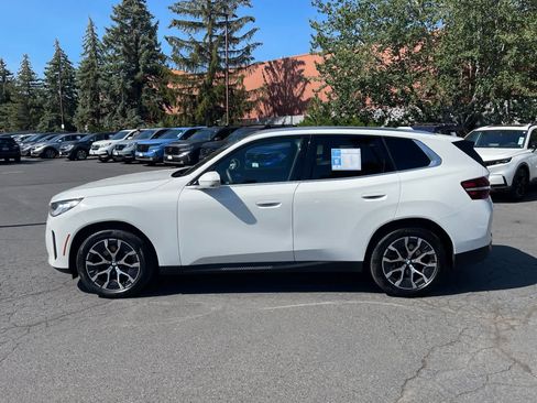 Used 2026 BMW X3 xDrive30i w/ Premium Package AWD/4WD image 2