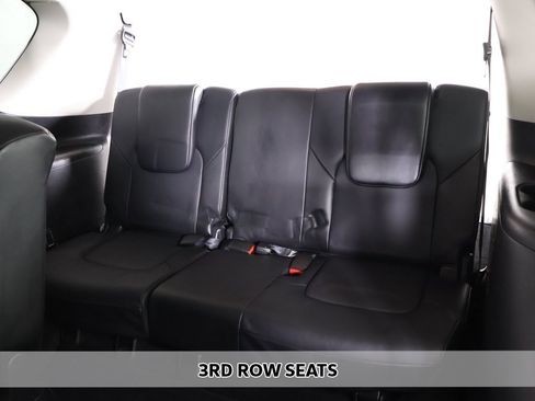 Used 2019 Nissan Armada SL w/ Premium Package image 9