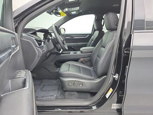 Used 2024 GMC Acadia Elevation w/ LPO, Floor Liner Package AWD/4WD image 16