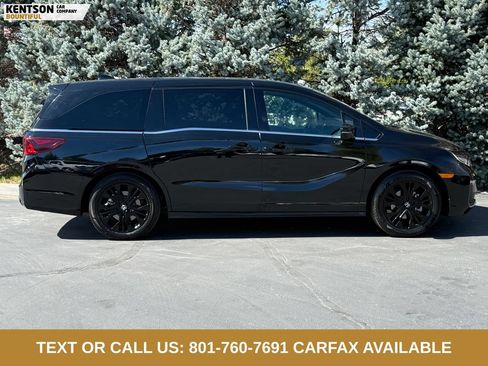 Used 2025 Honda Odyssey Sport-L image 11